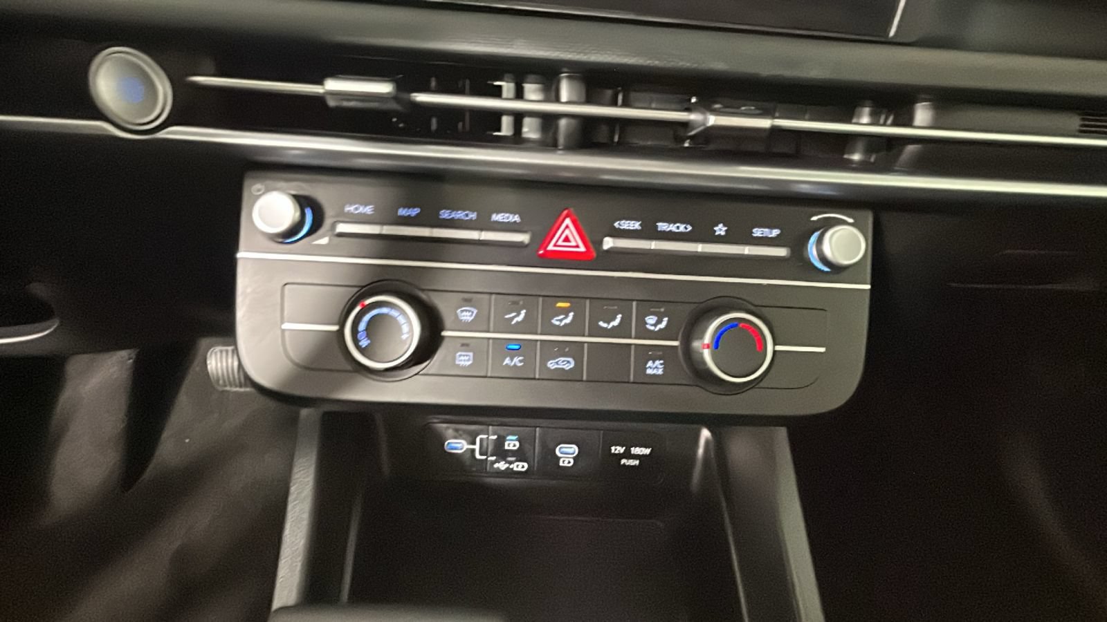 Certified 2026 Hyundai Tucson SE FWD image 26