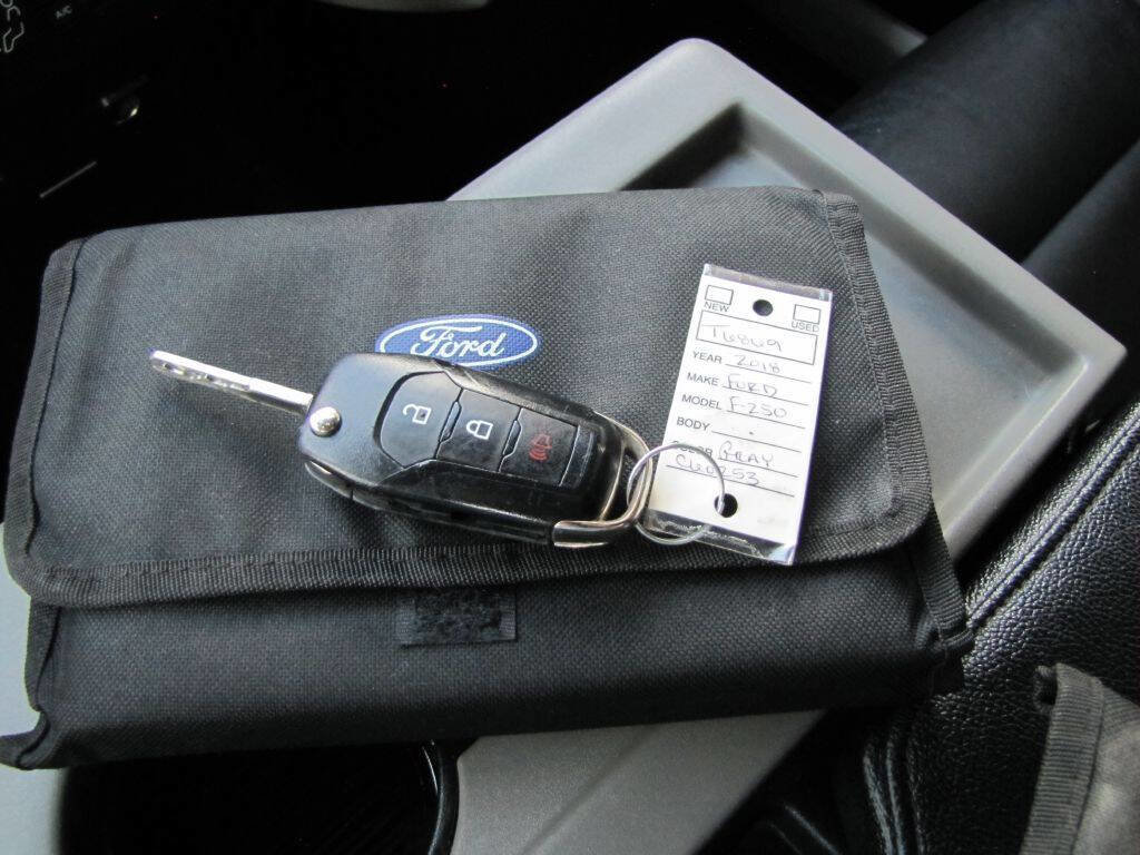 Used 2018 Ford F250 XLT image 44