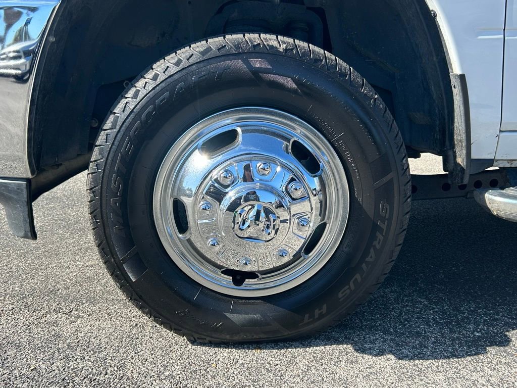 Used 2024 RAM 3500 Big Horn image 10