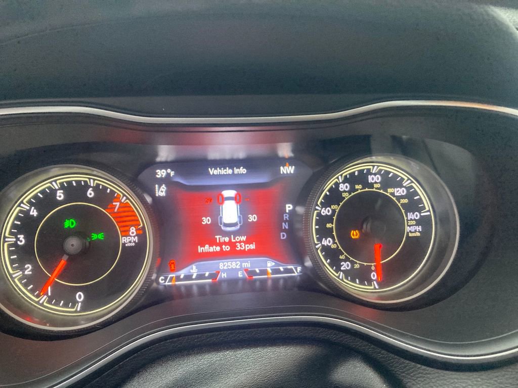 Used 2021 Jeep Cherokee Limited w/ Trailer Tow Group image 19