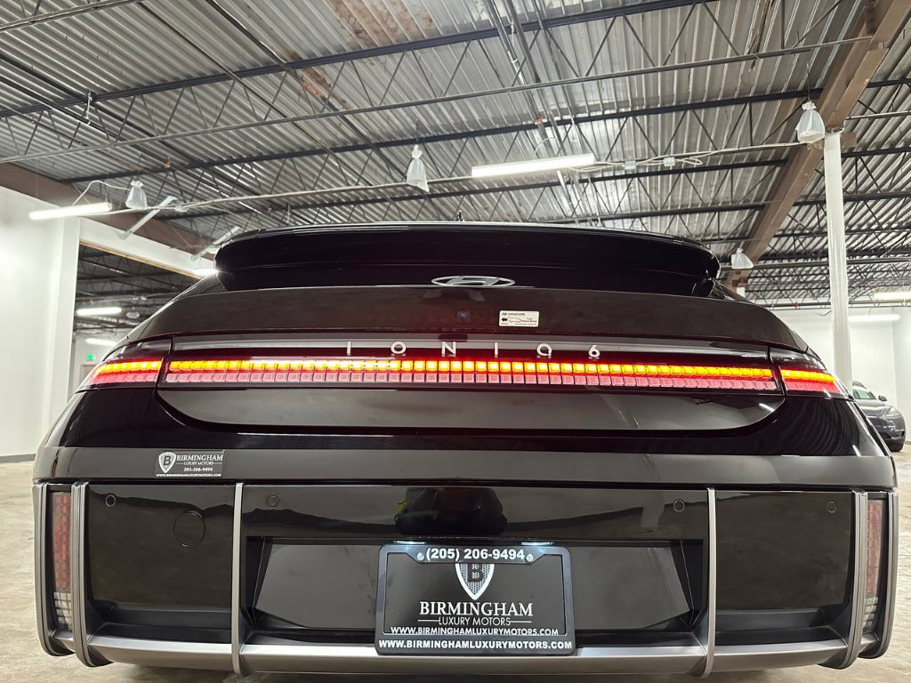 Used 2025 Hyundai Ioniq 6 SEL image 14