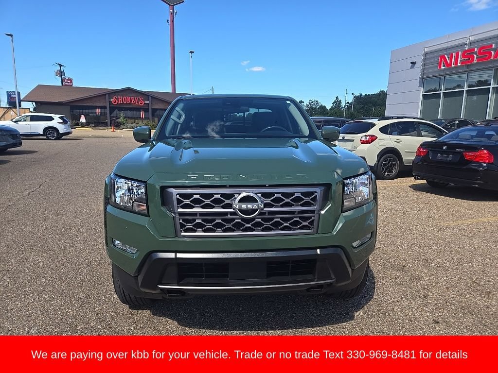 Used 2023 Nissan Frontier SV w/ SV Convenience Package AWD/4WD image 2