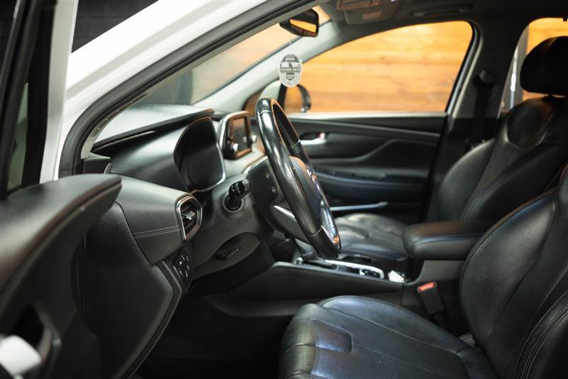 Used 2020 Hyundai Santa Fe SEL w/ Convenience + Premium Package AWD/4WD image 9