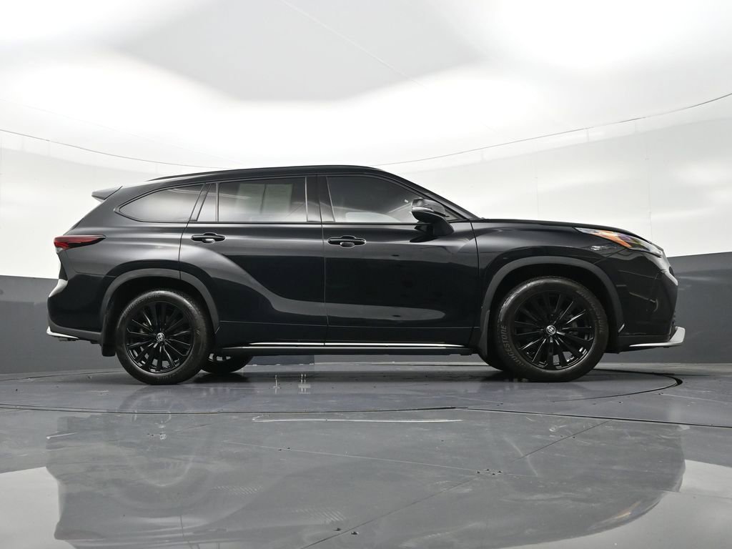 Used 2024 Toyota Highlander XSE image 33