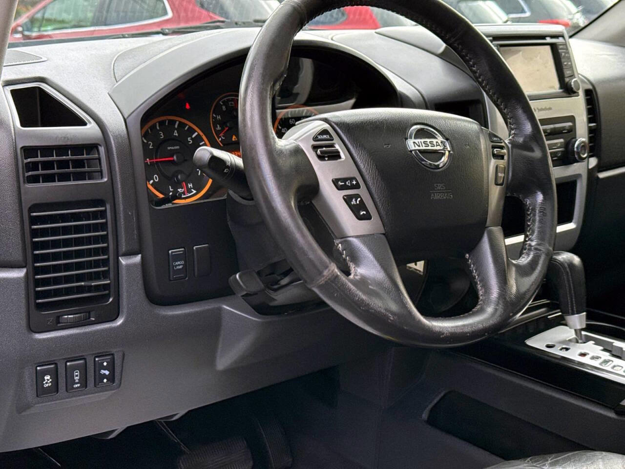 Used 2015 Nissan Titan PRO-4X image 20