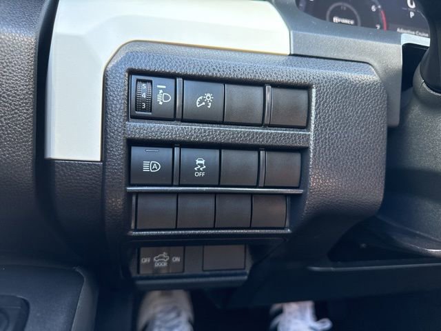 Used 2024 Toyota Tacoma TRD Off-Road AWD/4WD image 24