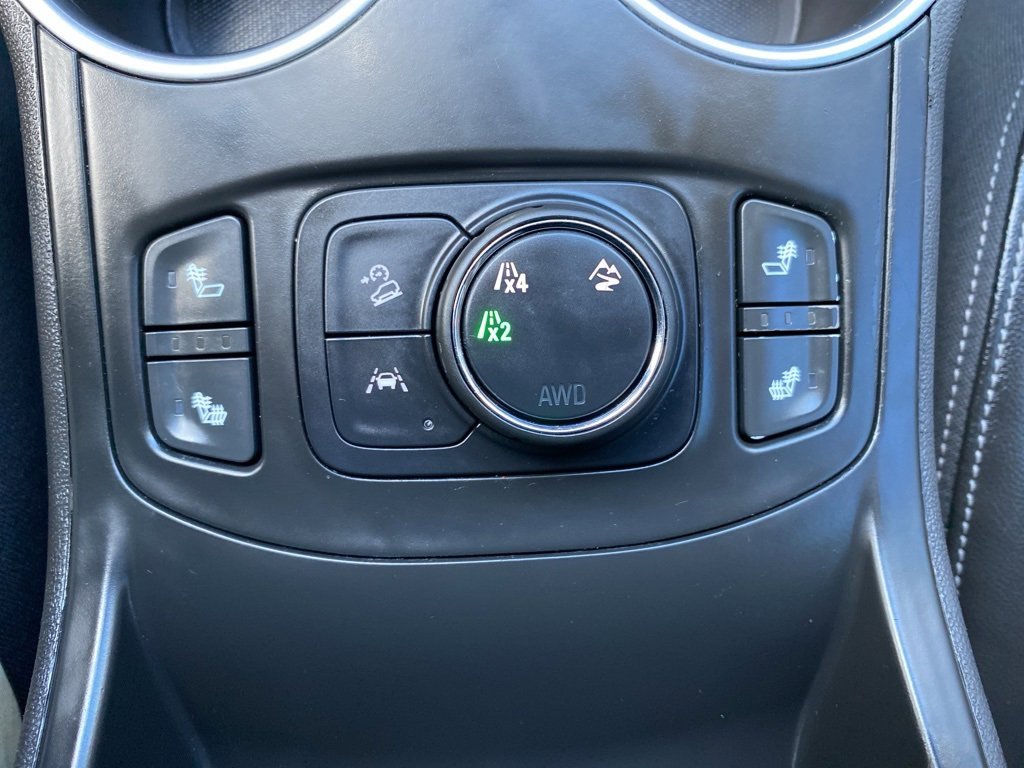 Certified 2022 GMC Terrain SLT w/ LPO, Floor Liner Package image 26