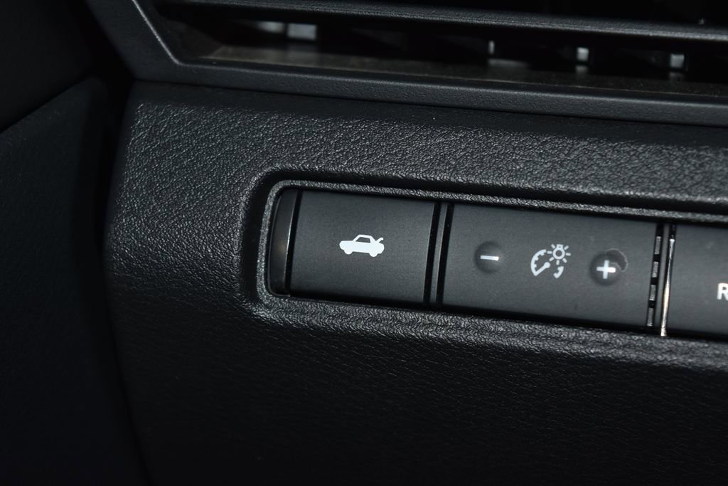 Used 2023 Nissan Altima 2.5 SR image 17