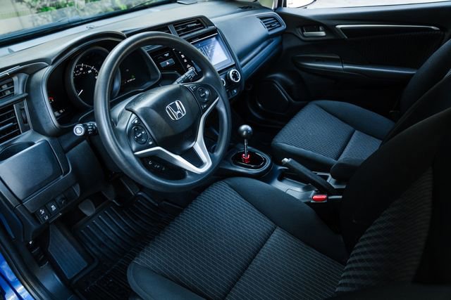 Used 2018 Honda Fit EX image 2