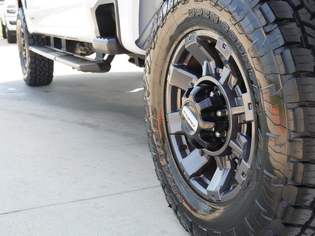 Used 2024 Ford F250 Lariat w/ Sport Appearance Package AWD/4WD image 21