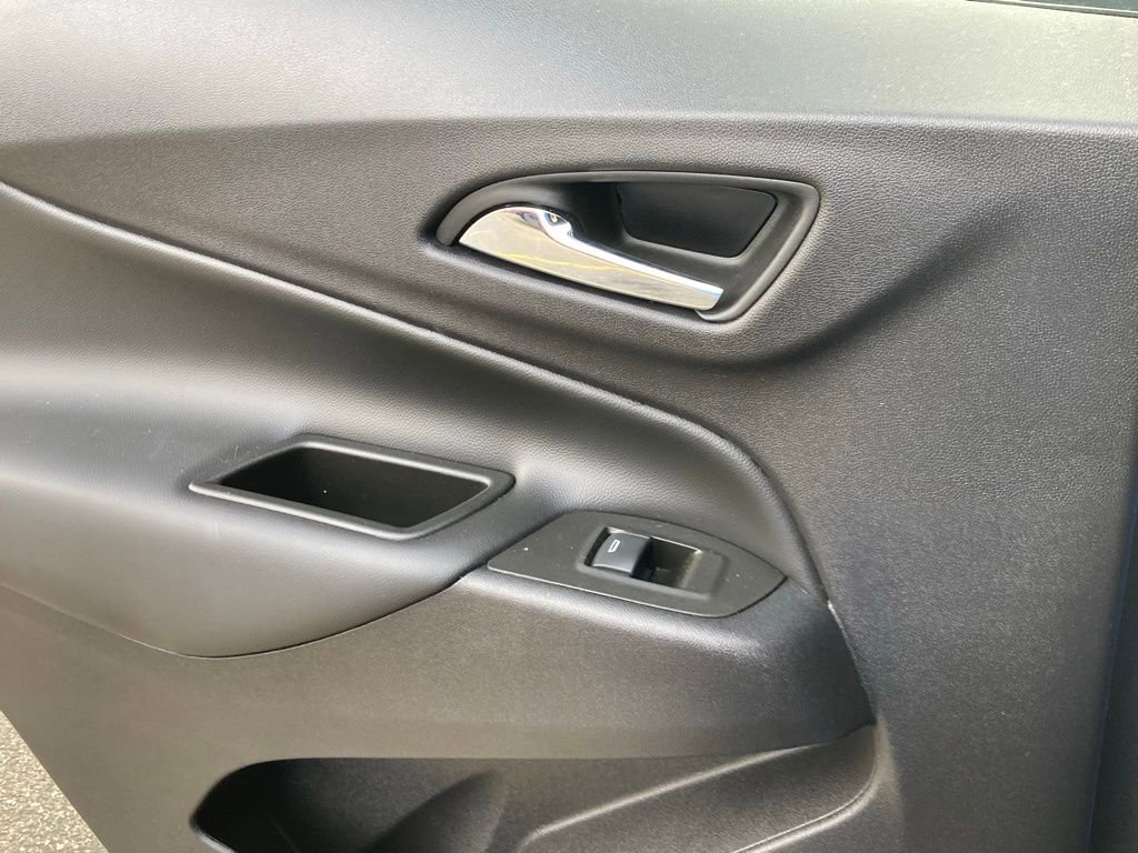 Used 2024 Chevrolet Equinox LT image 23