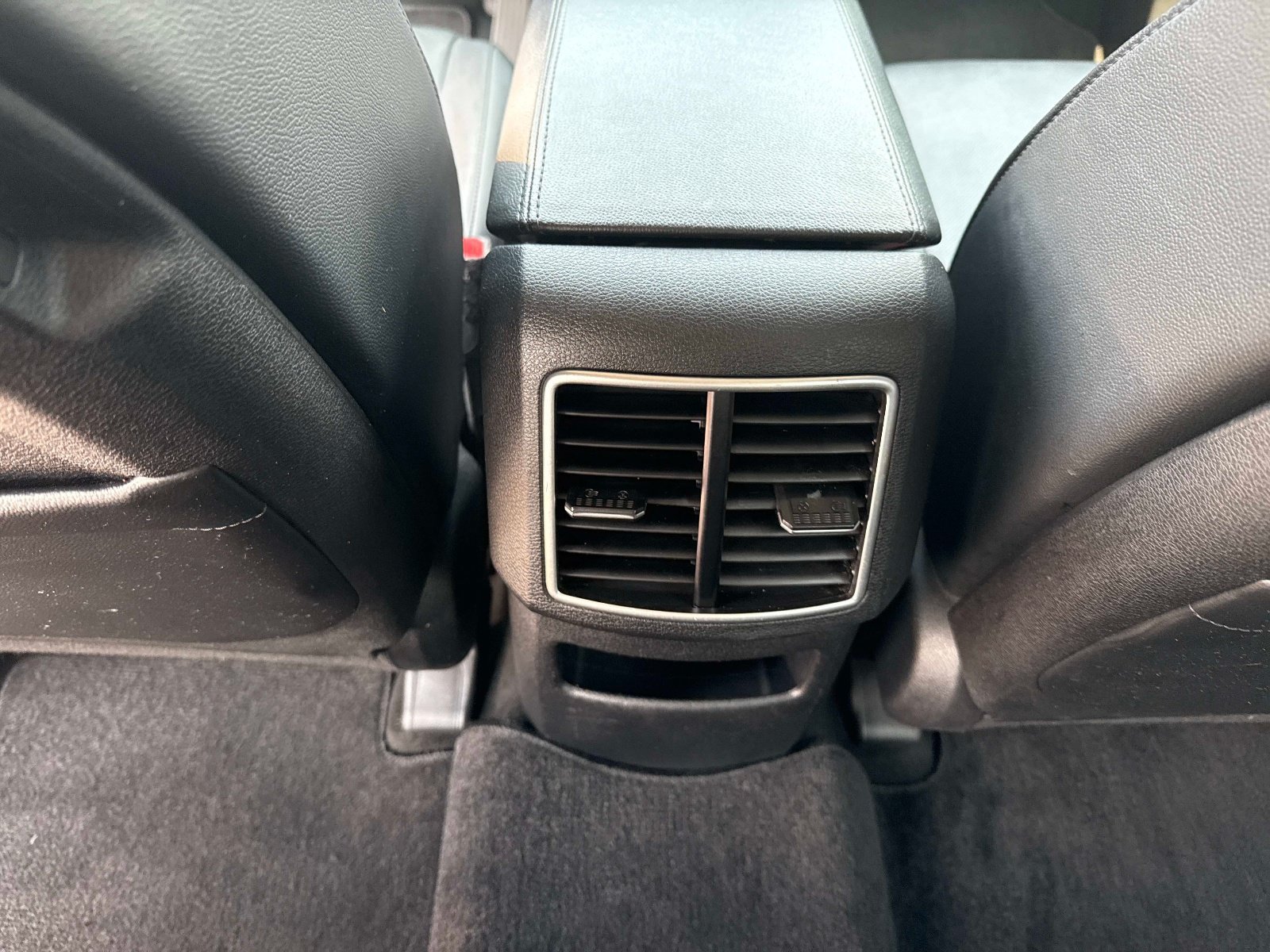 Used 2023 Kia Sportage EX FWD image 17