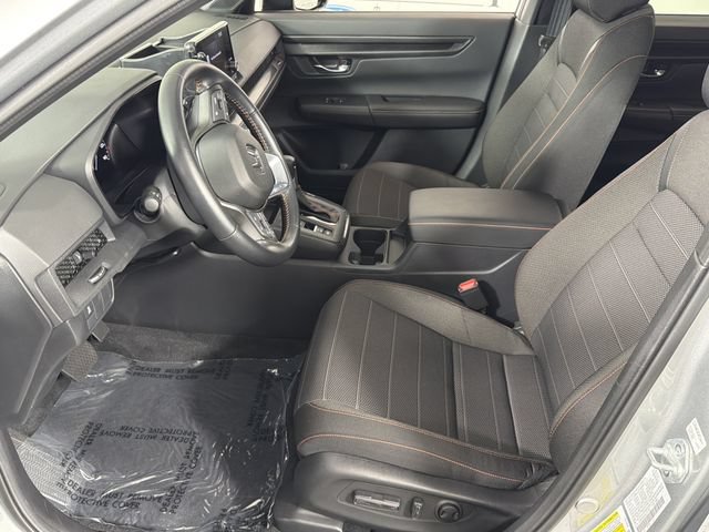 Used 2025 Honda CR-V Sport image 17