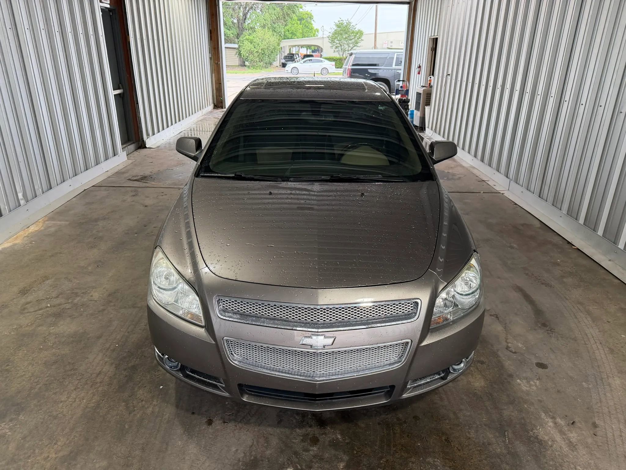 Used 2011 Chevrolet Malibu LTZ w/ HFV6 Engine Package FWD image 3