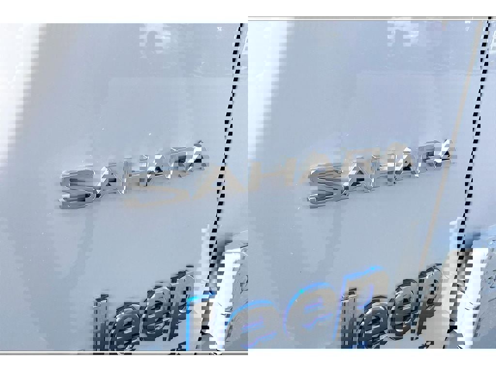 Used 2022 Jeep Wrangler Unlimited Sahara image 8