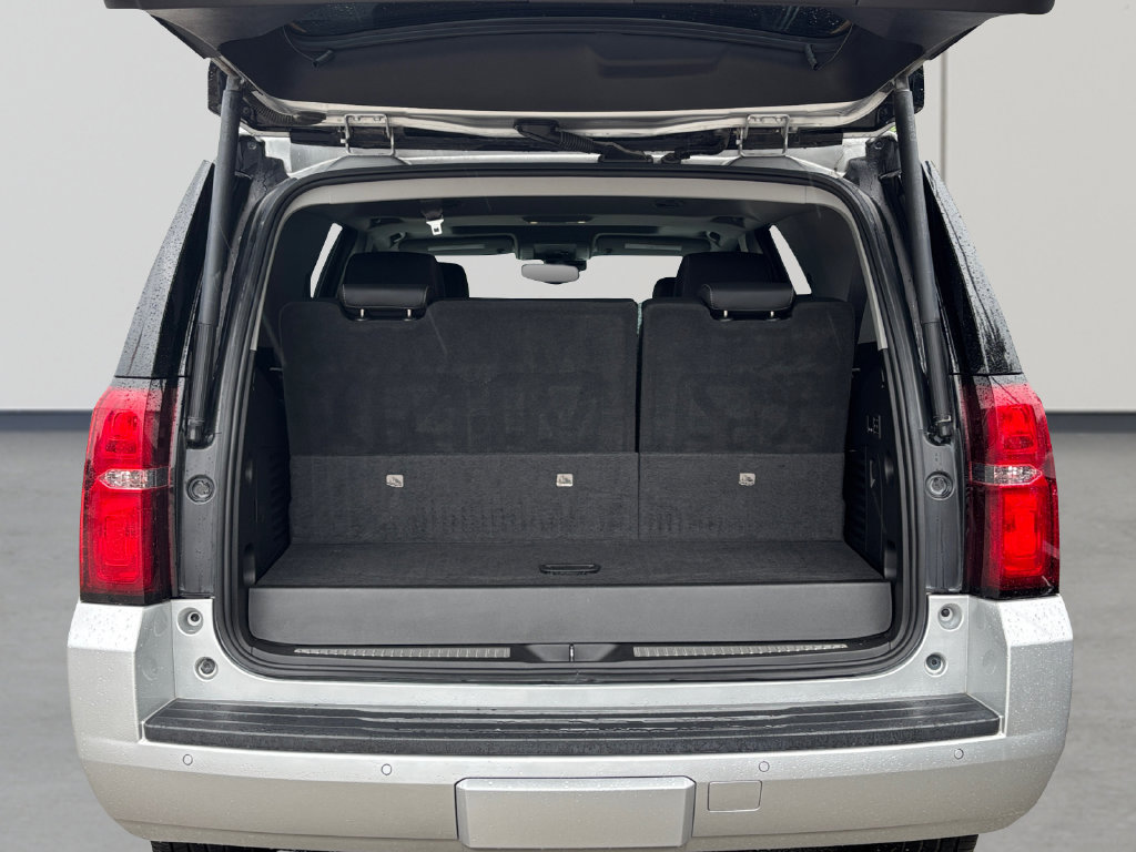 Used 2019 Chevrolet Tahoe Premier w/ RST 6.2L Performance Edition RWD image 18