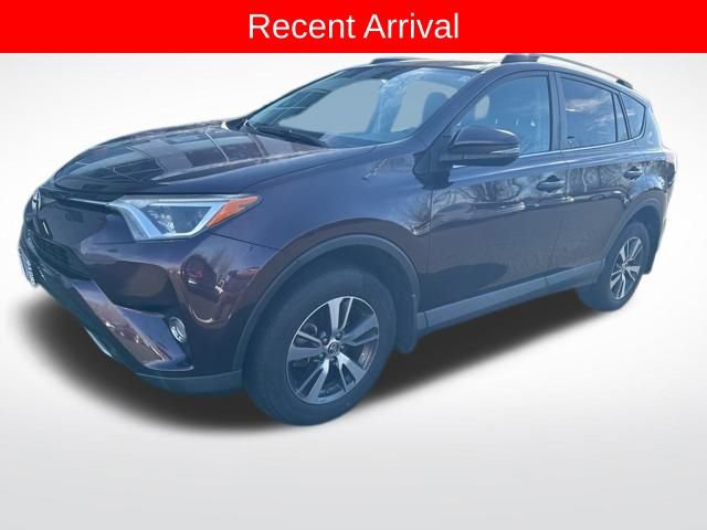 Used 2016 Toyota RAV4 XLE image 3