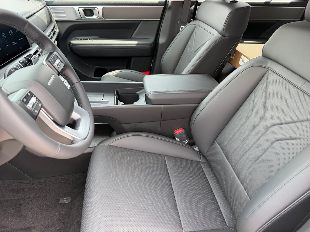 New 2027 Hyundai Santa Fe SEL FWD image 10