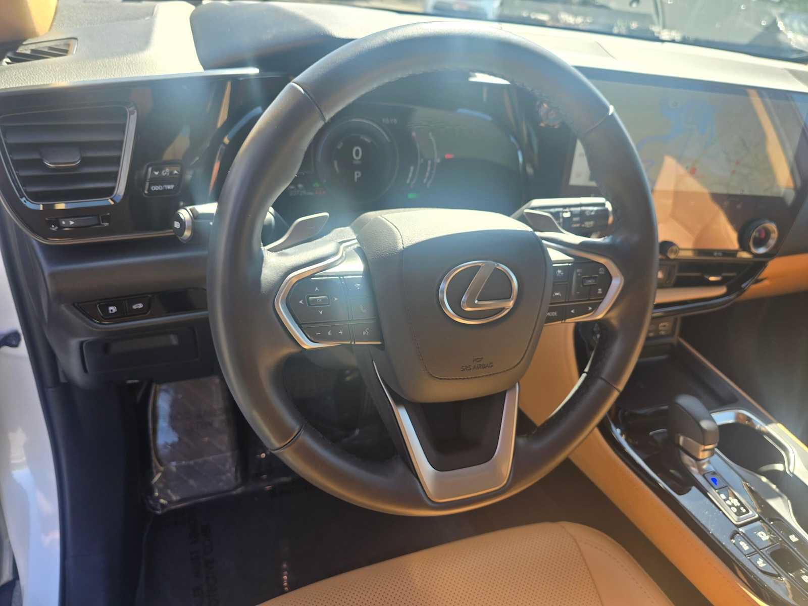 Used 2025 Lexus NX 350h AWD w/ Accessory Package (2T) image 25
