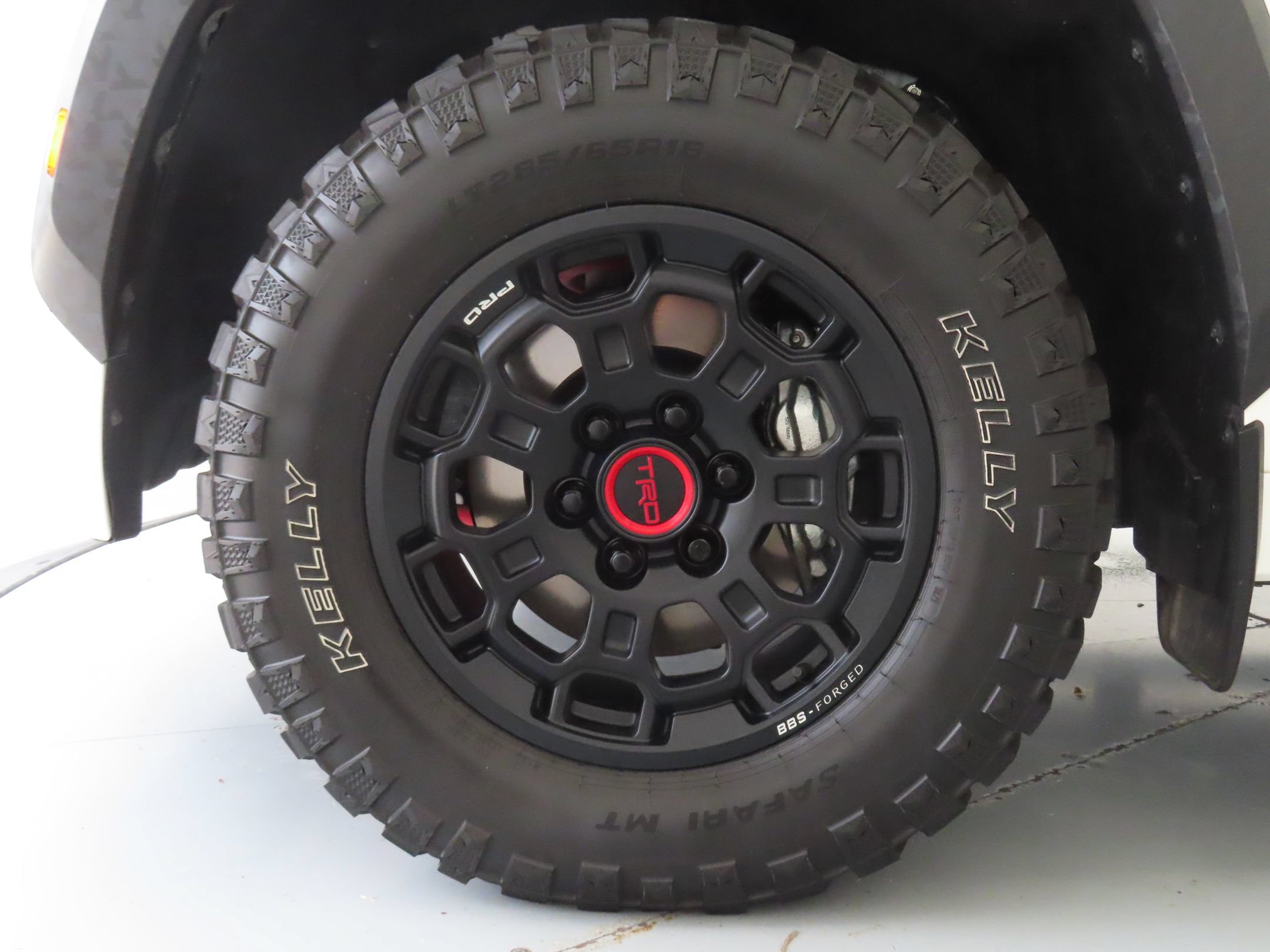 Used 2025 Toyota Sequoia TRD Pro AWD/4WD image 30