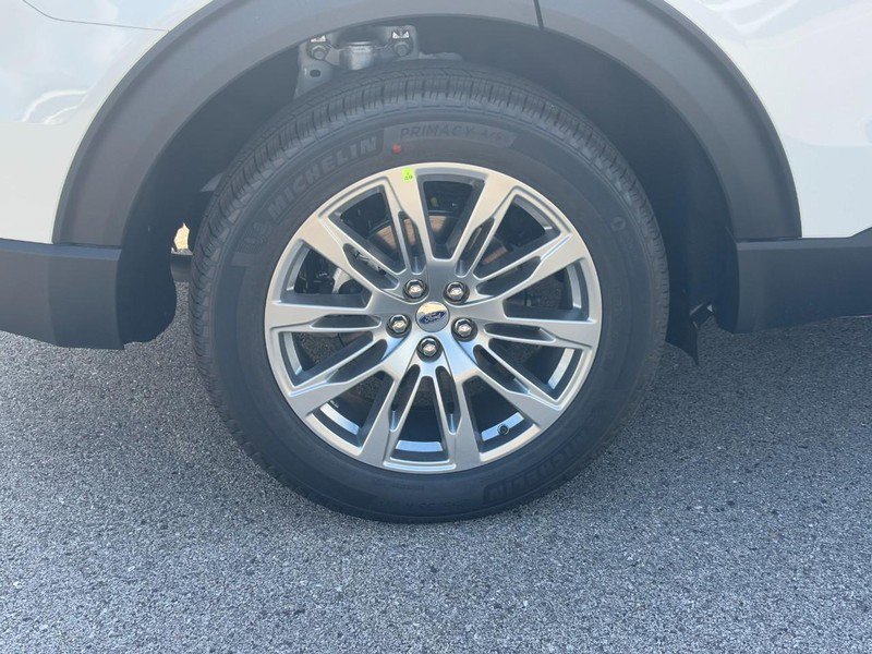 New 2025 Ford Explorer Active image 4