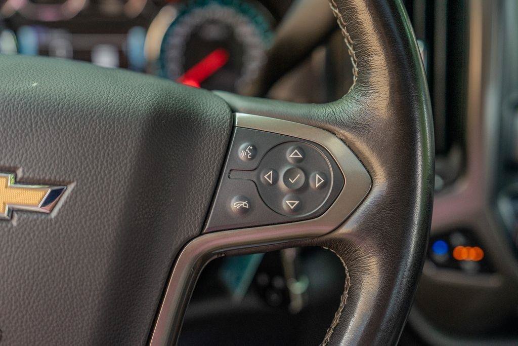 Used 2018 Chevrolet Silverado 2500 High Country w/ Duramax Plus Package AWD/4WD image 35