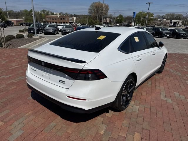 Used 2023 Honda Accord Sport image 14