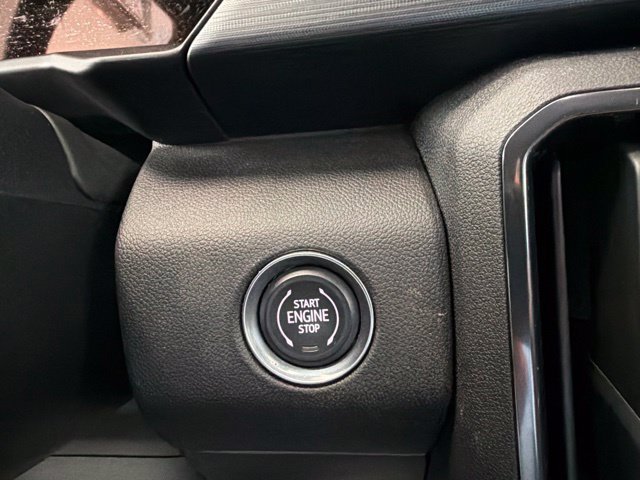 Used 2025 GMC Acadia AT4 w/ LPO, Floor Liner Package AWD/4WD image 26