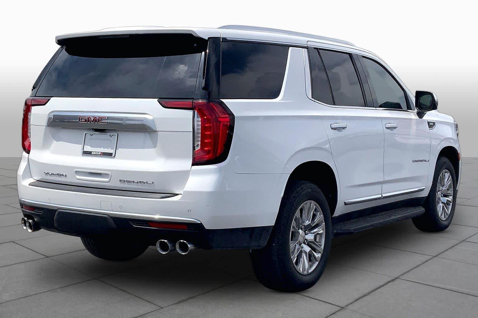 Used 2021 GMC Yukon Denali w/ Advanced Technology Package RWD image 13