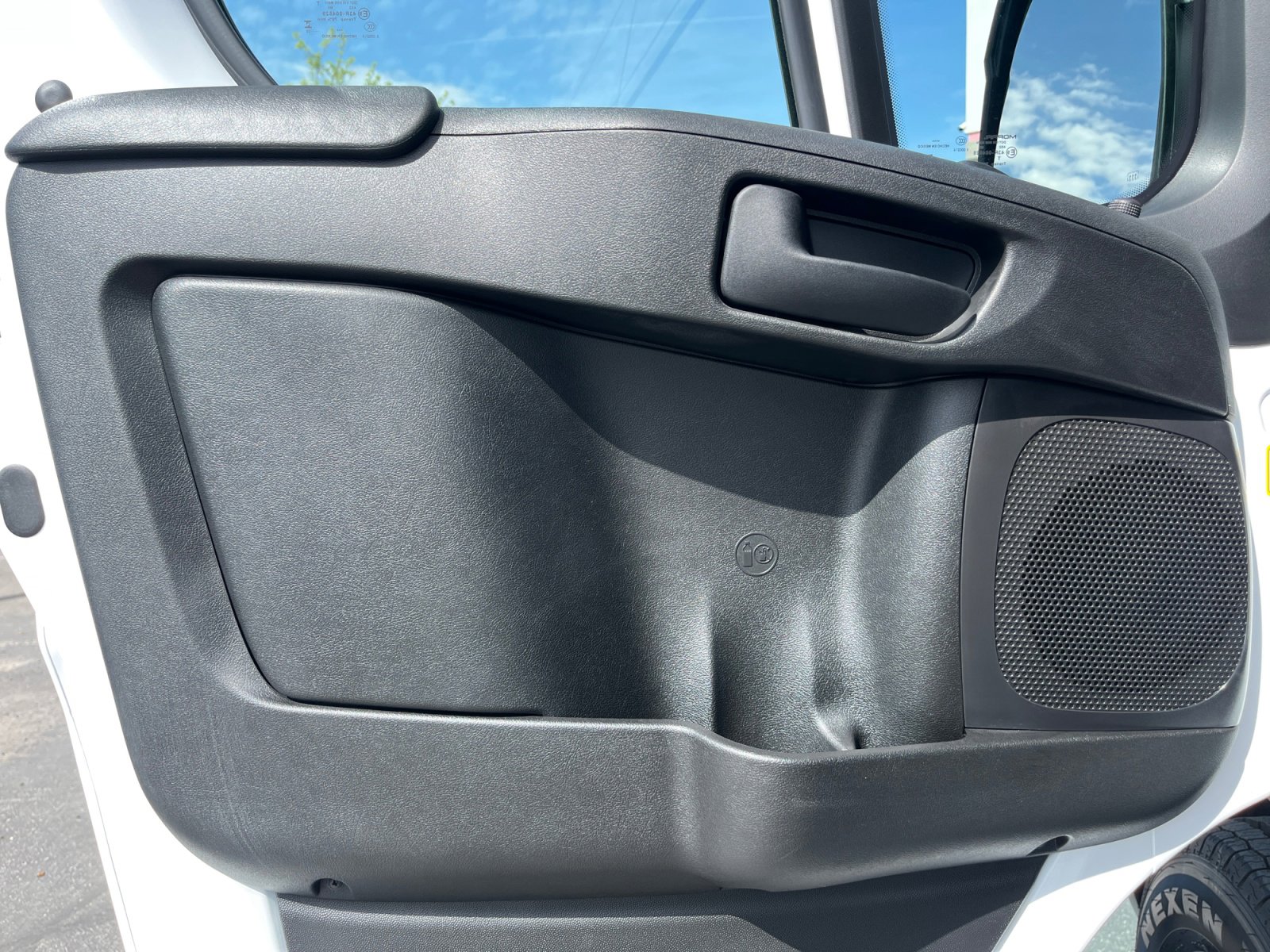 New 2026 RAM ProMaster 2500 w/ Convenience Group image 15