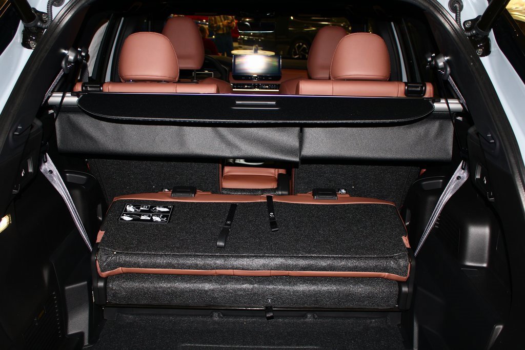 New 2026 Mitsubishi Outlander SEL image 8