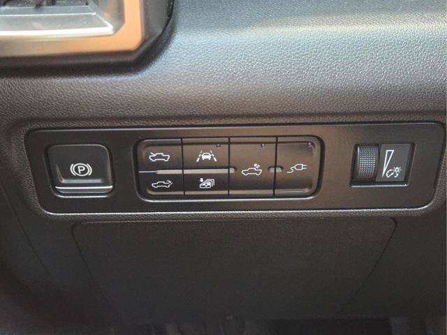 Certified 2025 GMC Hummer EV 3X AWD/4WD image 31