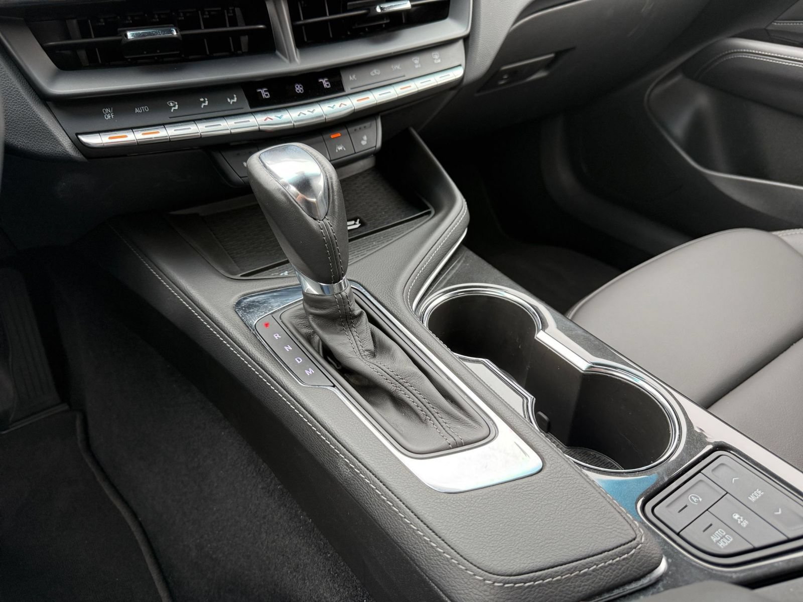 Used 2026 Cadillac CT4 Luxury RWD image 40