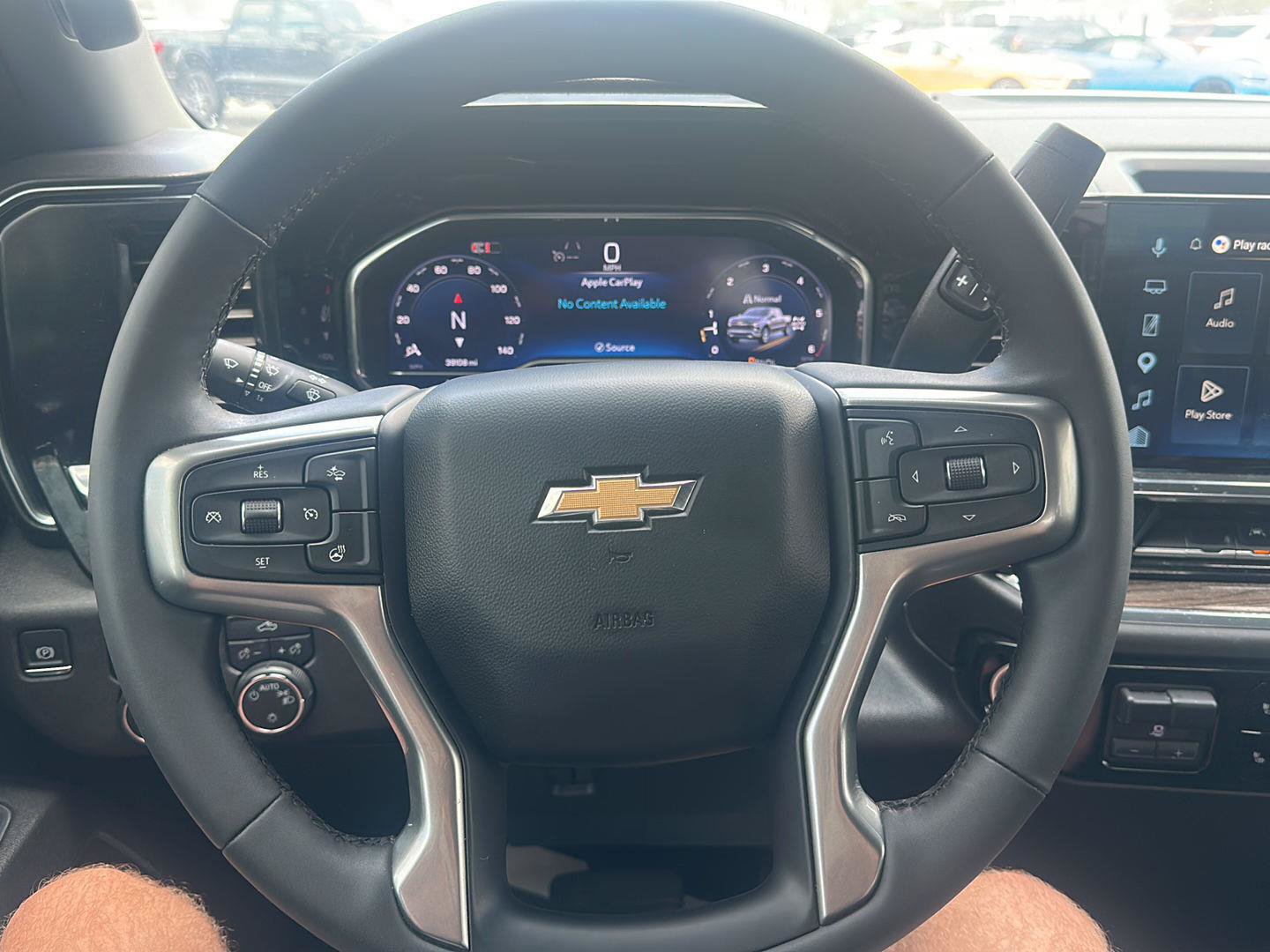 Used 2025 Chevrolet Silverado 1500 LT AWD/4WD image 14