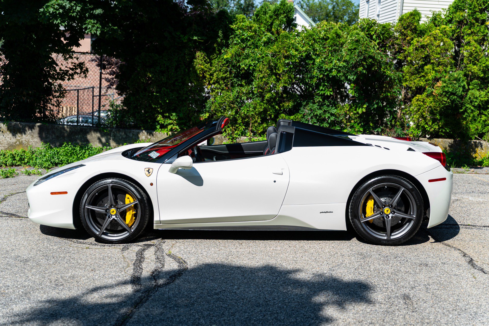 Used 2014 Ferrari 458 Spider RWD image 13