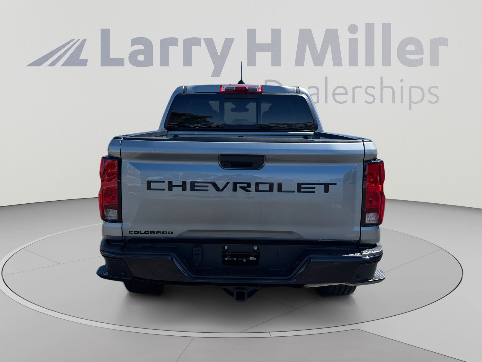 Used 2026 Chevrolet Colorado W/T w/ WT Custom Package AWD/4WD image 4
