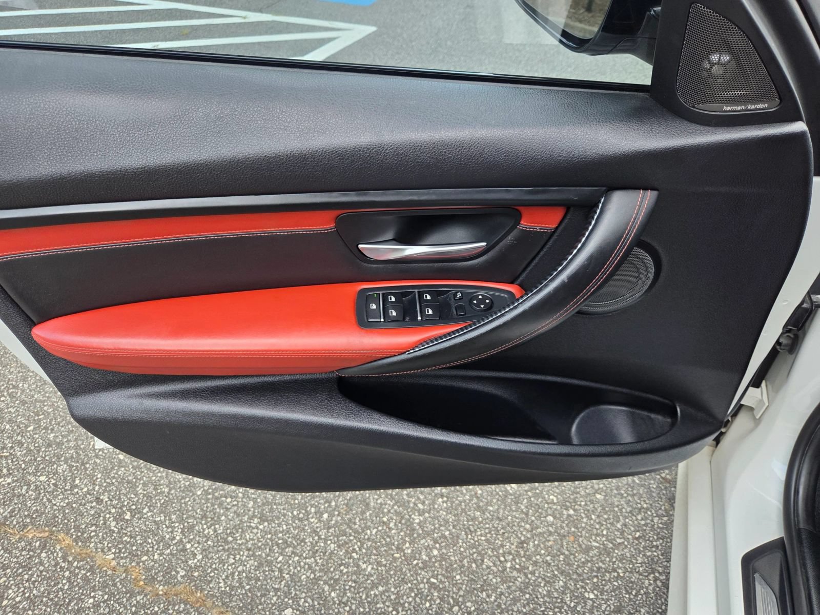 Used 2016 BMW M3 RWD image 28