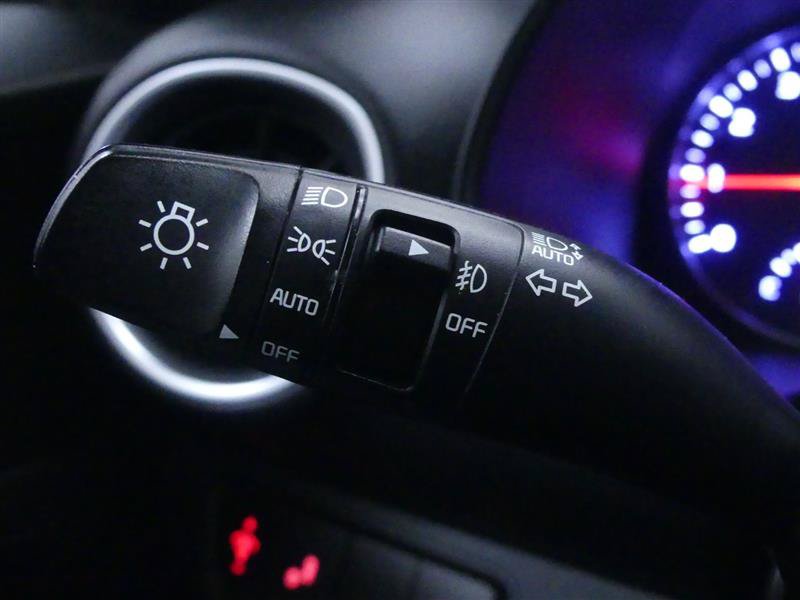 Used 2023 Kia Forte GT-Line w/ GT-Line Premium Package FWD image 17