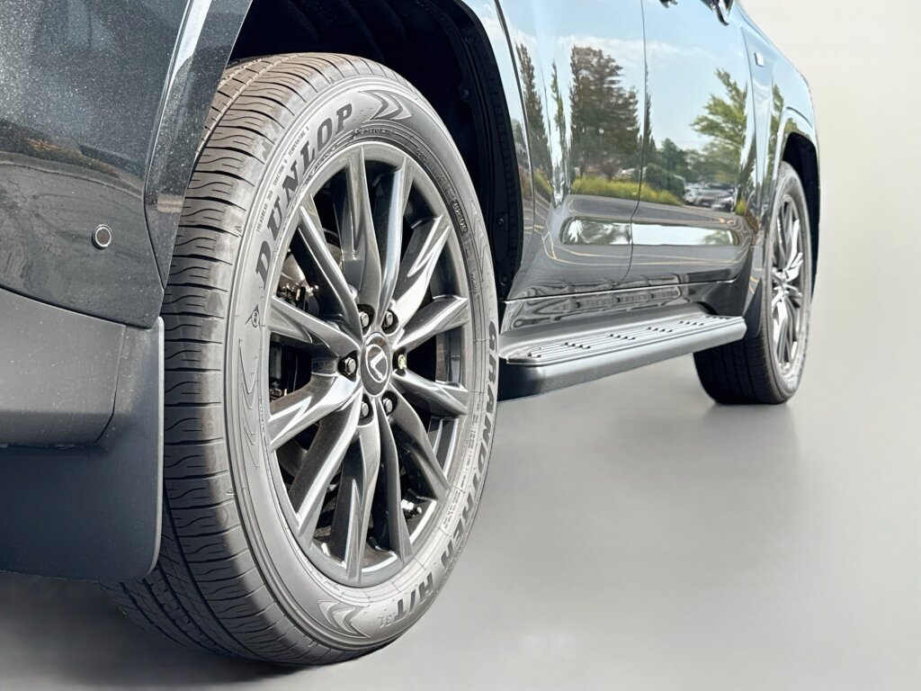 New 2026 Lexus LX 700h F Sport AWD/4WD image 17