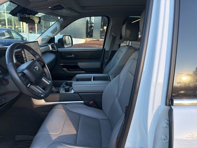 Used 2022 Toyota Tundra Limited image 10