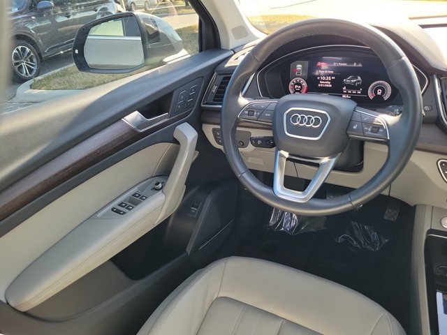 Used 2023 Audi Q5 2.0T Premium Plus image 13