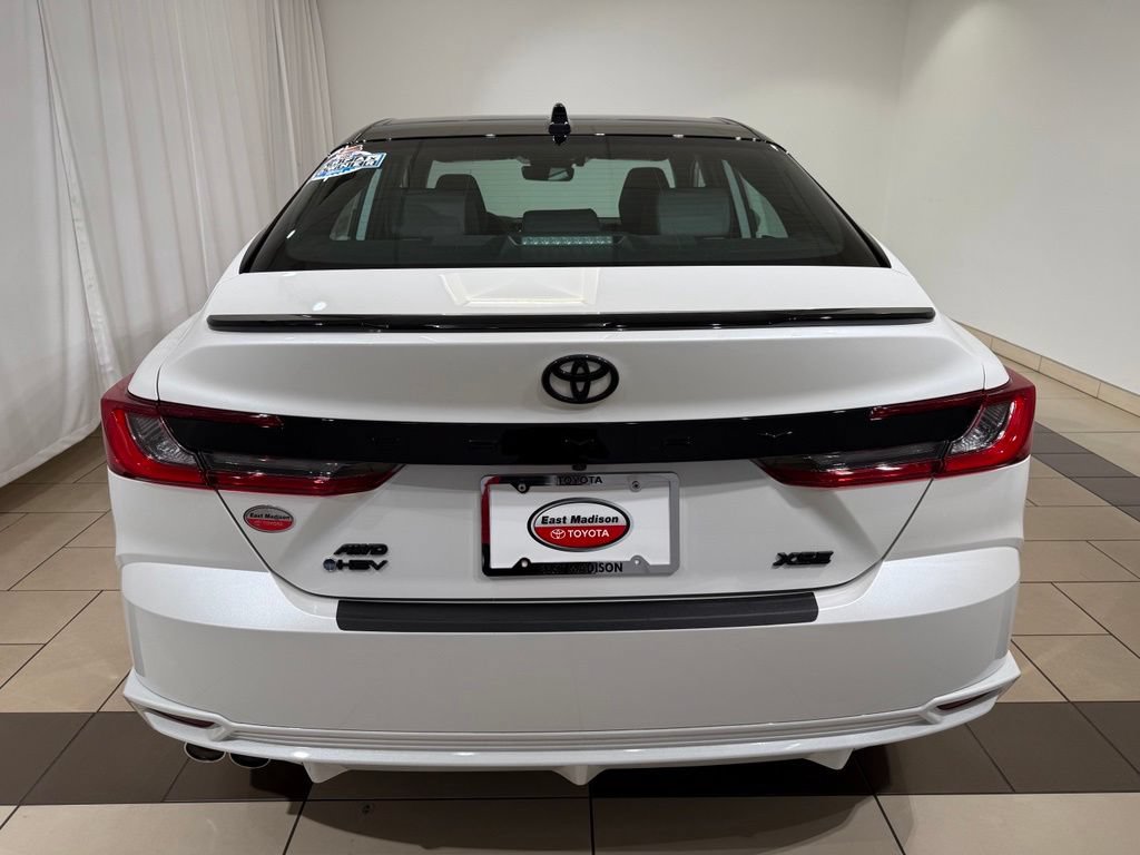 Used 2026 Toyota Camry XSE w/ Premium Package AWD/4WD image 4