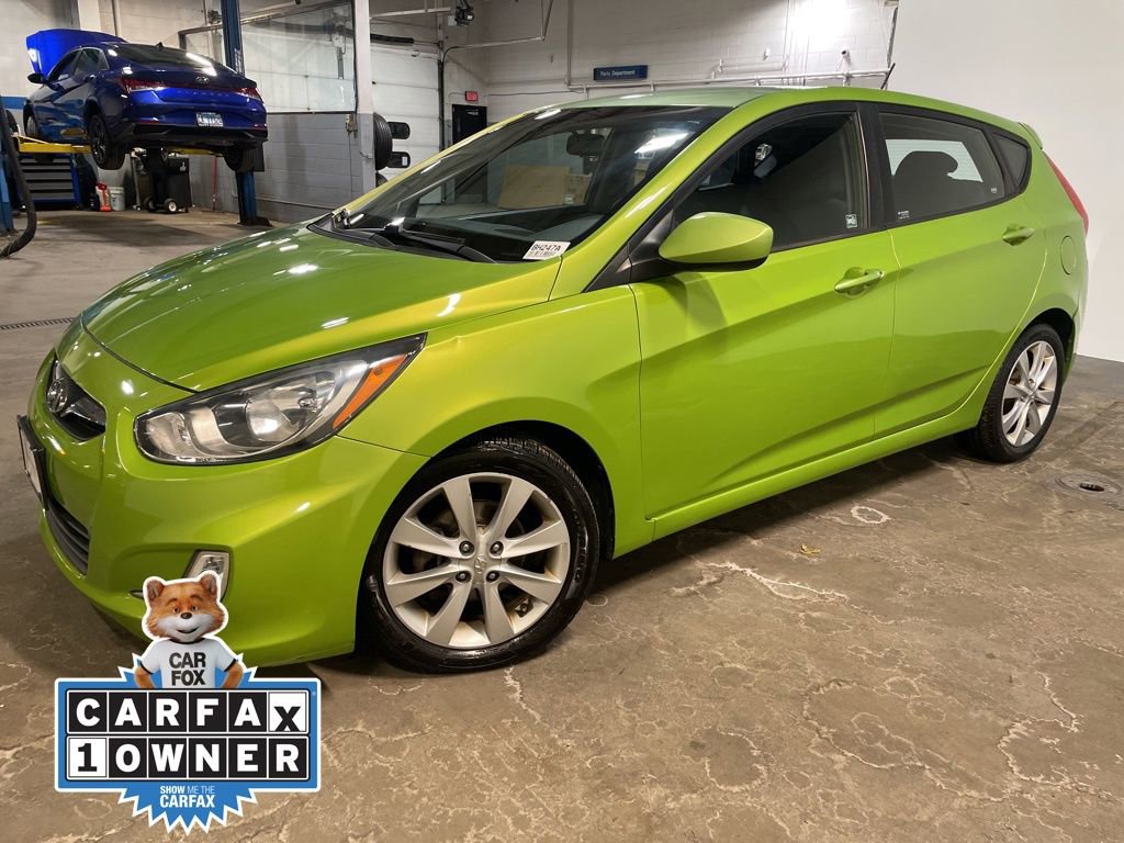 Used 2012 Hyundai Accent SE image 10