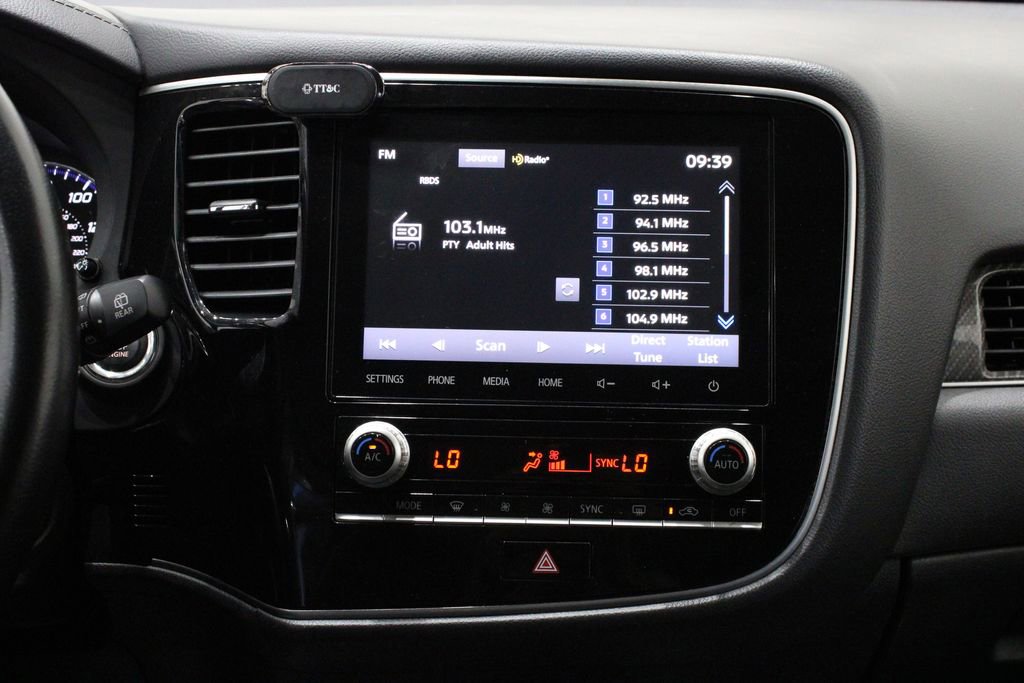 Used 2020 Mitsubishi Outlander SEL image 27