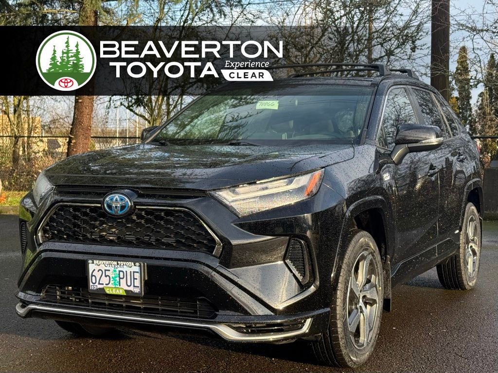 Used 2024 Toyota RAV4 SE