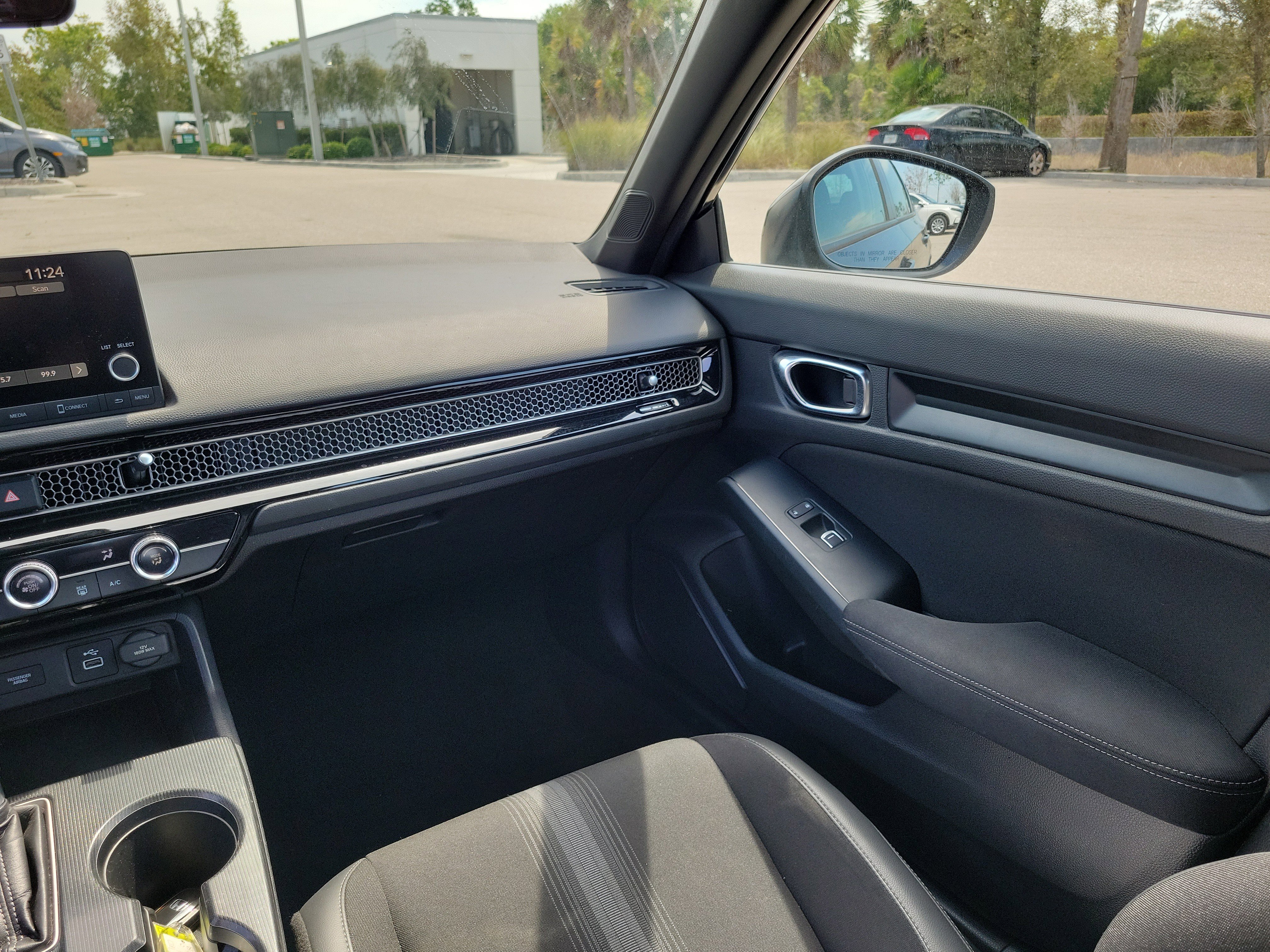 Used 2023 Honda Civic Sport image 17