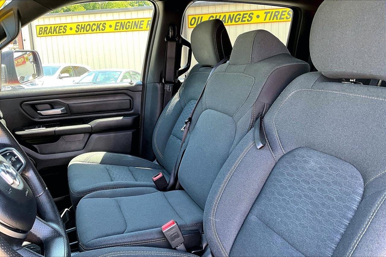 Used 2025 RAM 1500 Warlock AWD/4WD image 38