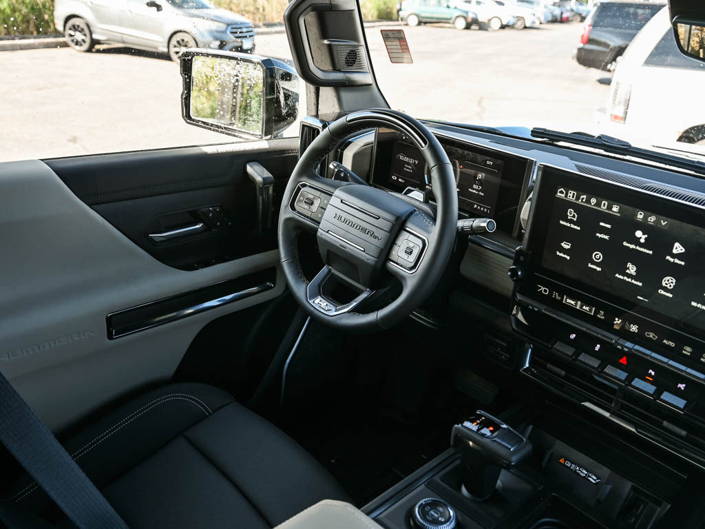New 2026 GMC Hummer EV 4x4 Crew Cab w/ LPO, Dark Essentials Package image 11