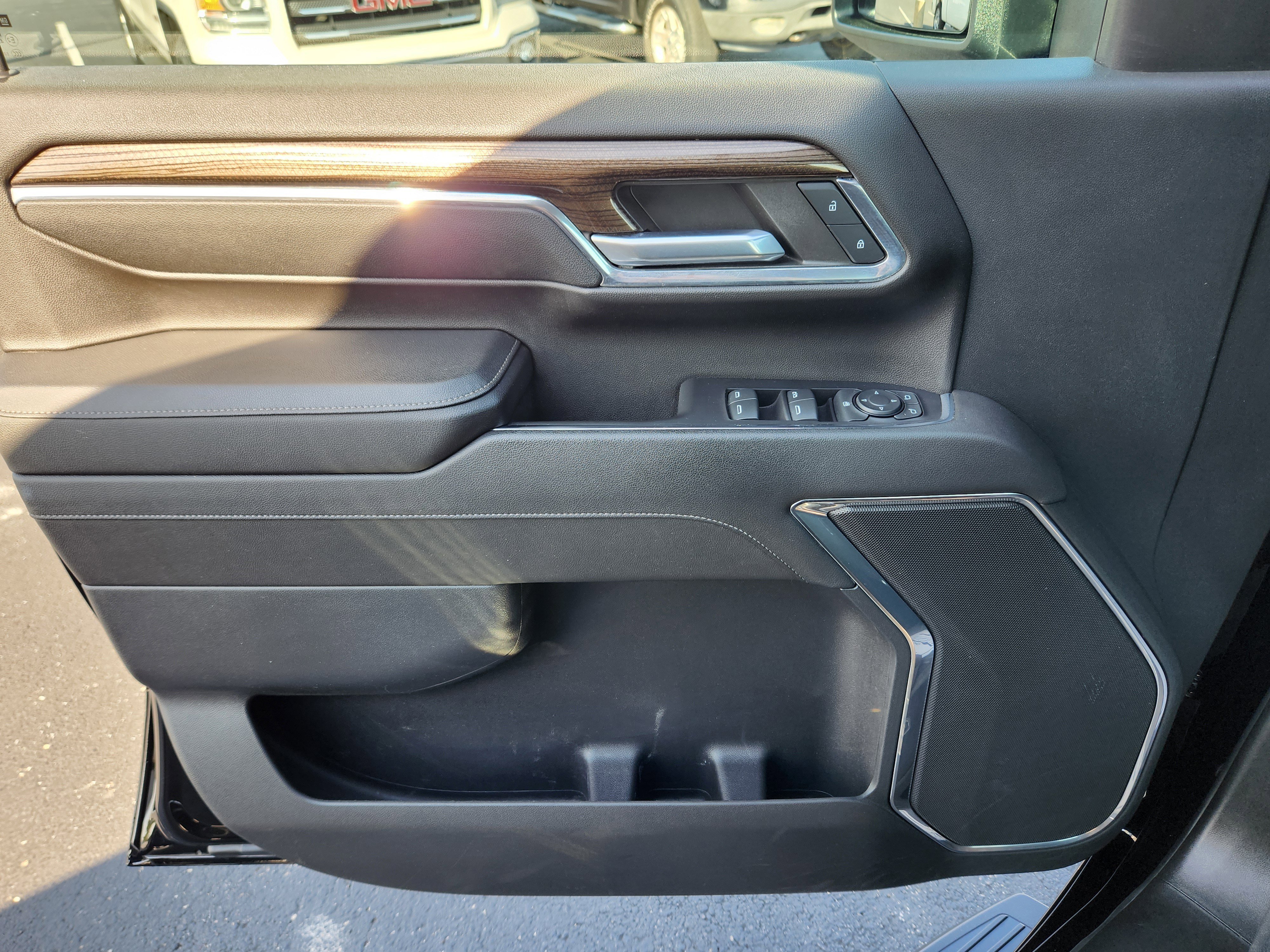 Used 2024 Chevrolet Silverado 2500 LT image 24