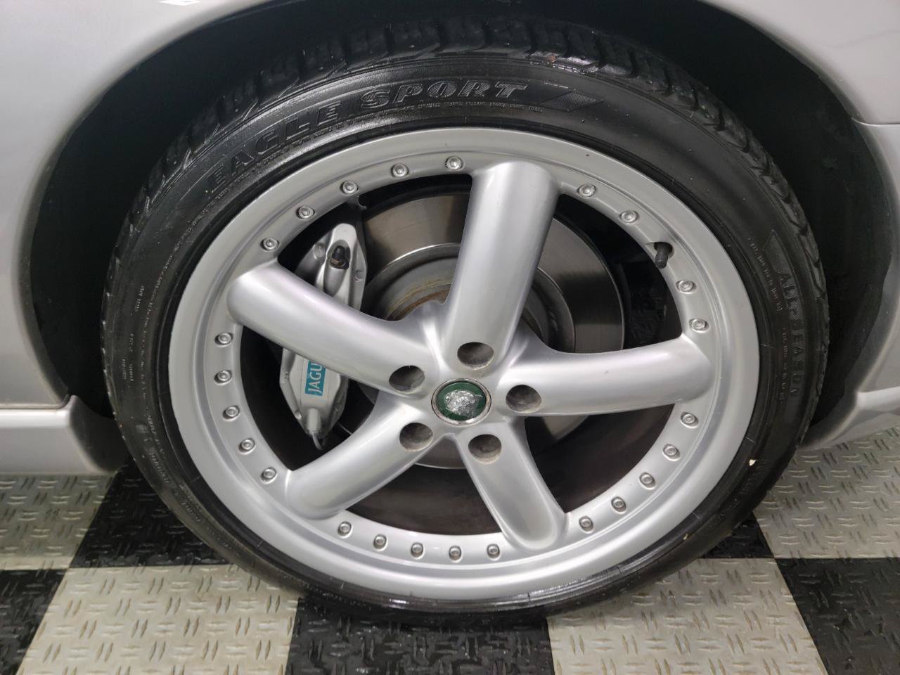 Used 2005 Jaguar XK8 Convertible RWD image 30